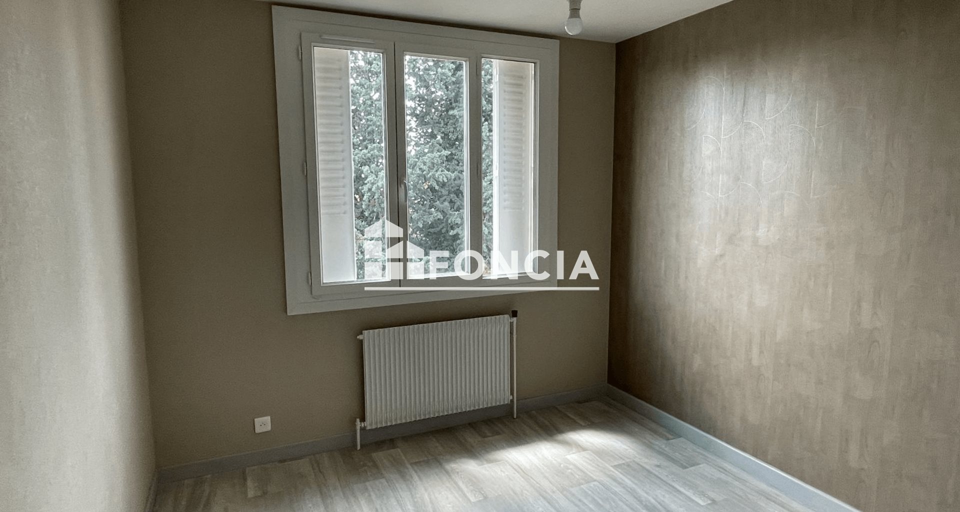 Appartement à louer, 37m², Claix