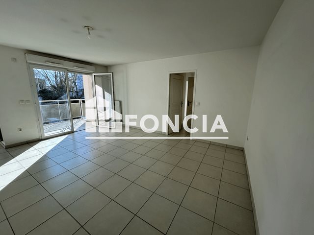 Appartement à louer, 64m², Fontaine