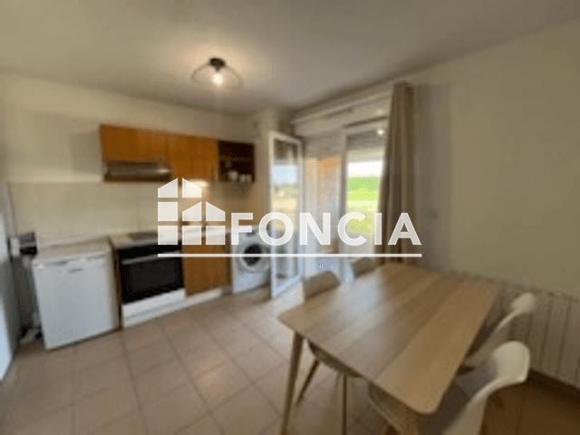 Appartement à louer, 28m², Gond-Pontouvre