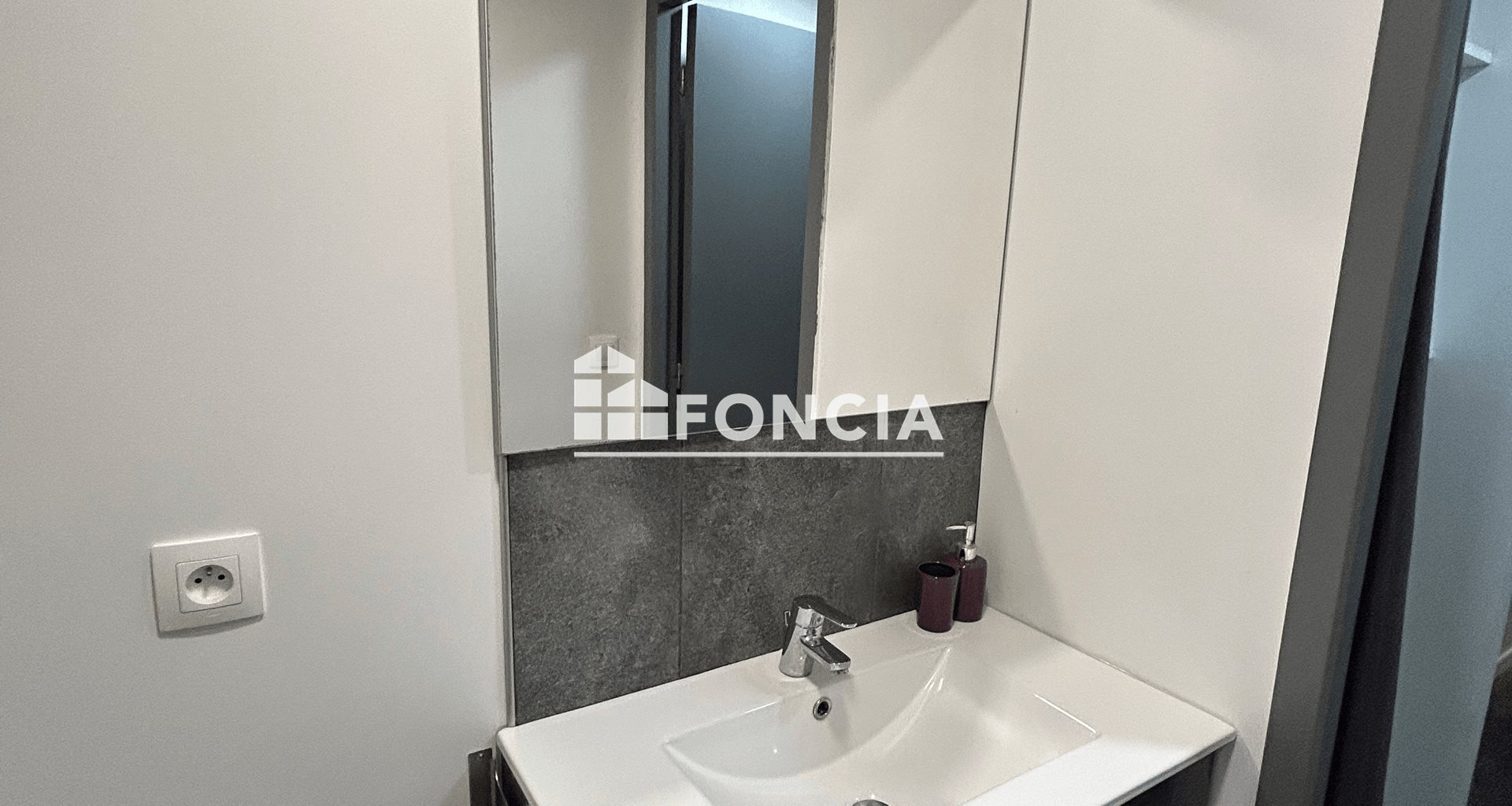Appartement à louer, 30m², Riom