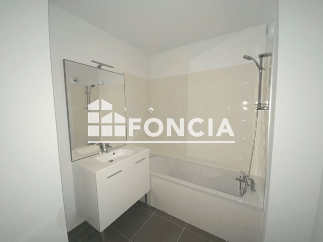 Appartement à louer, 64m², Annemasse