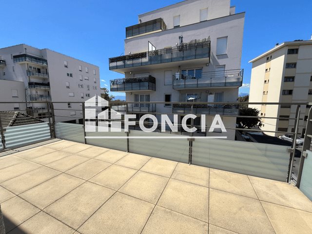 Appartement à louer, 64m², Annemasse