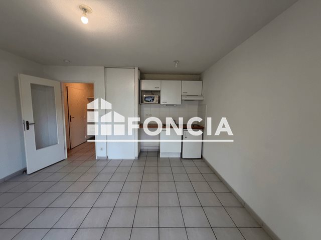 Appartement à louer, 25m², Angoulême