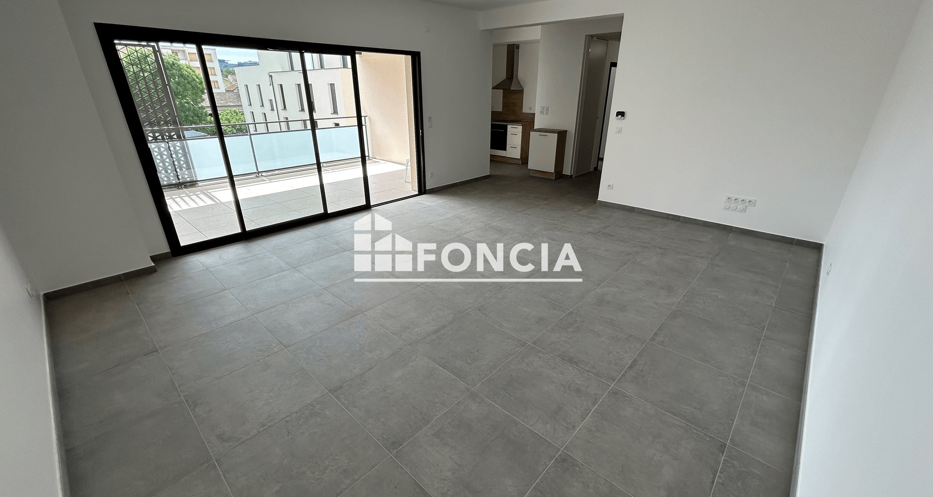 Appartement à louer, 79m², Valence