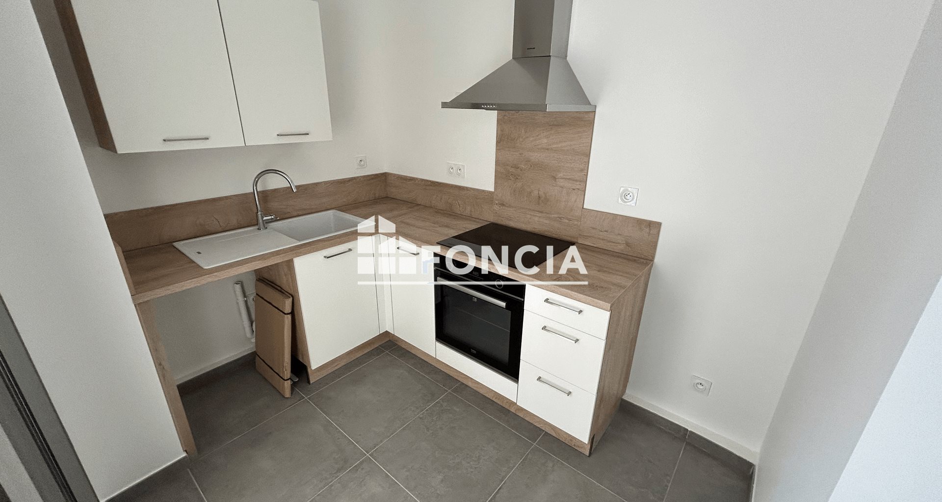 Appartement à louer, 79m², Valence
