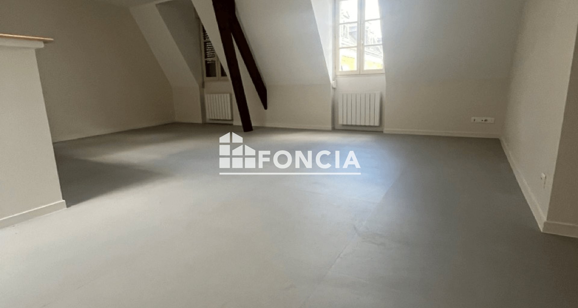 Appartement à louer, 74m², Le Lude