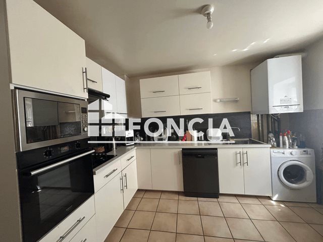 Appartement à louer, 110m², Bresson