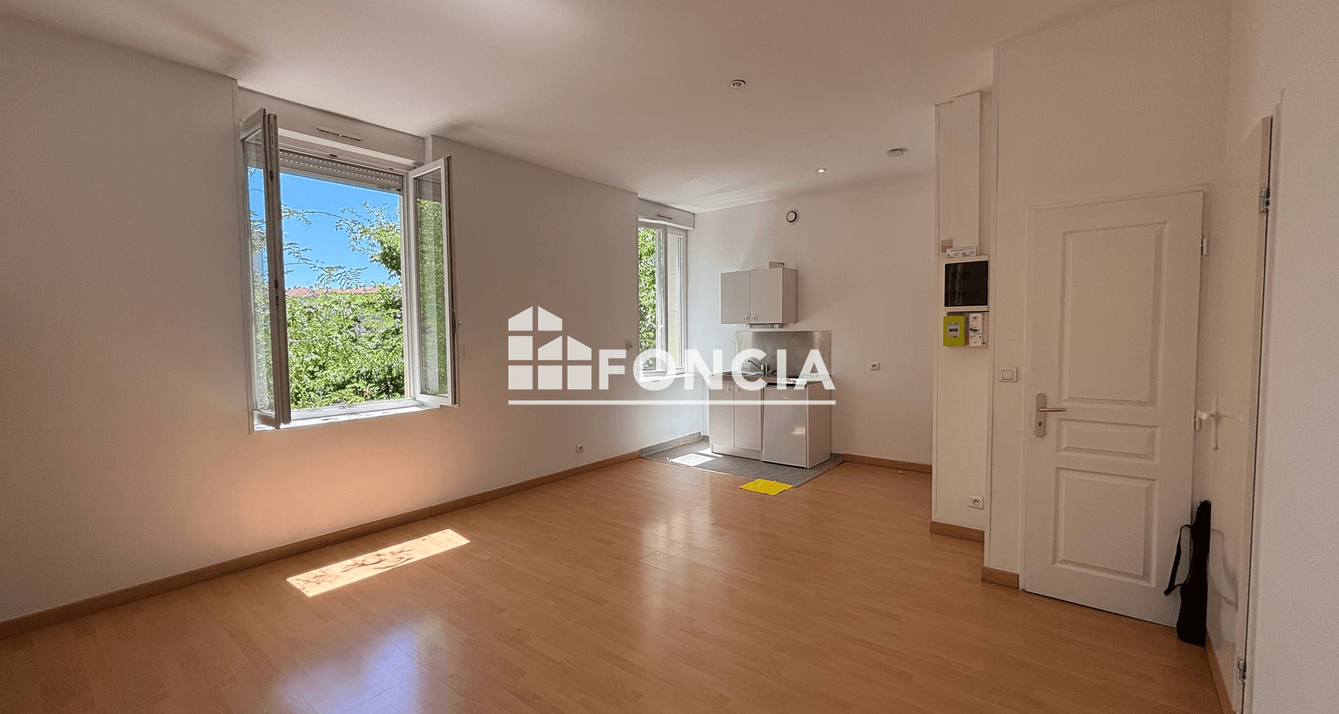 Appartement à louer, 26m², Lyon 8ème