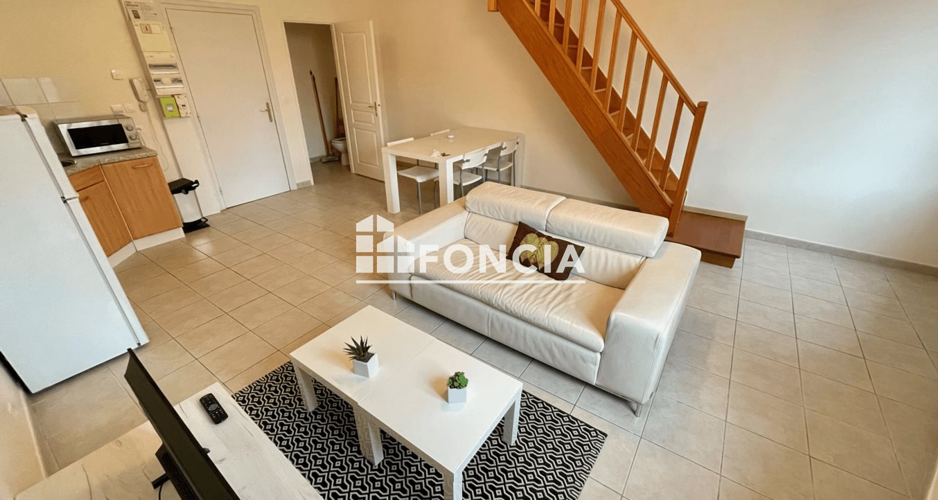 Appartement à louer, 43m², Lagnieu