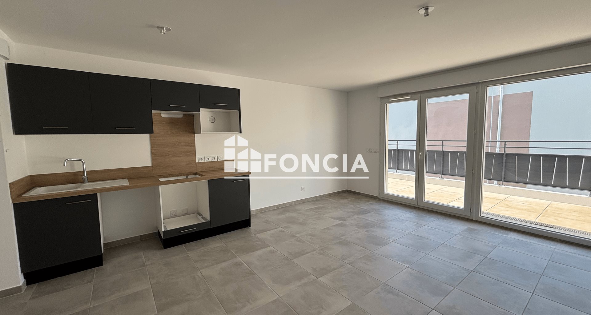 Appartement à louer, 68m², Morières-lès-Avignon