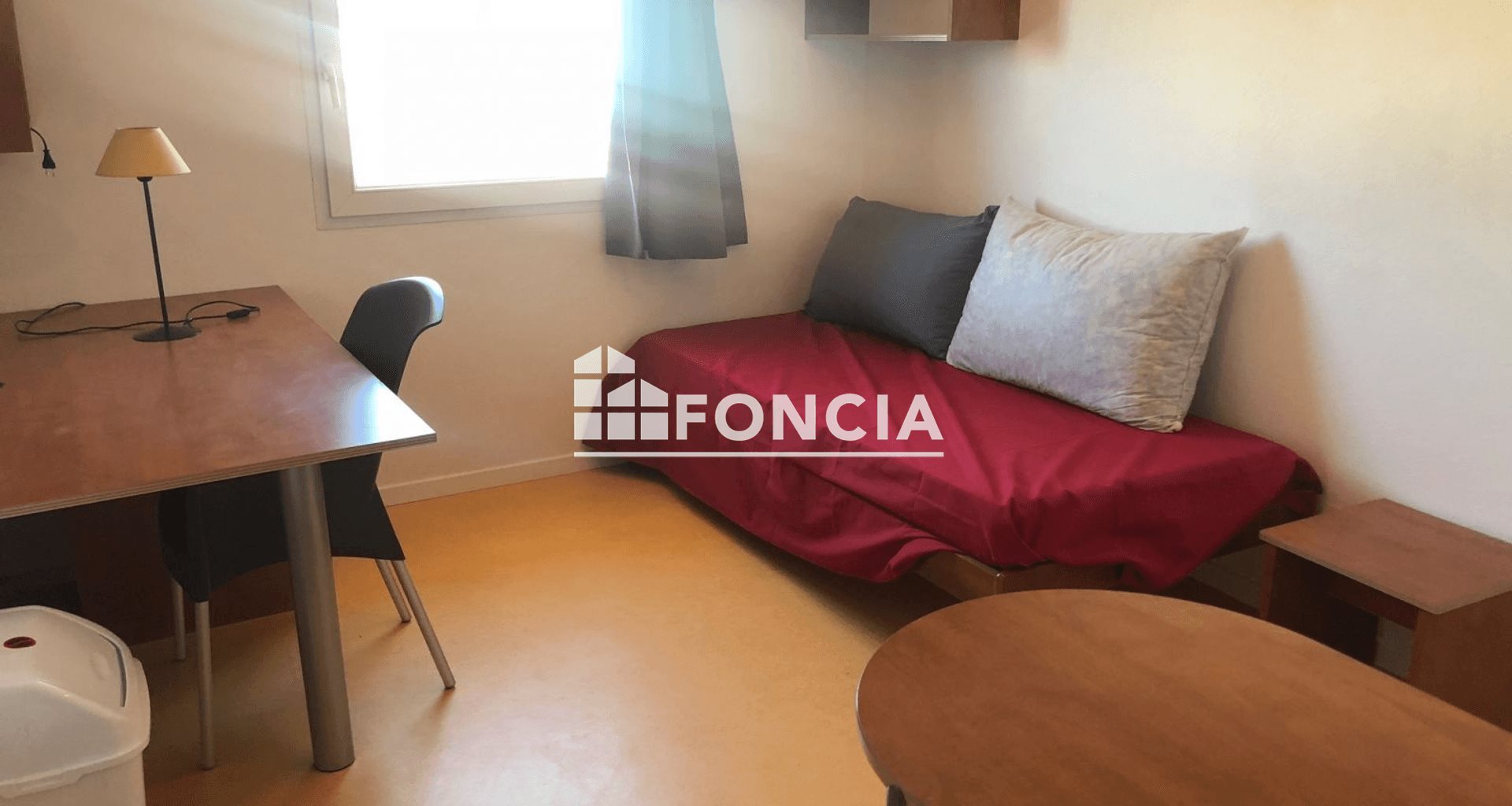Appartement à louer, 25m², Valence