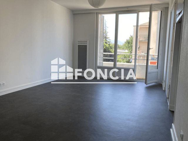 Appartement à louer, 54m², La Tronche