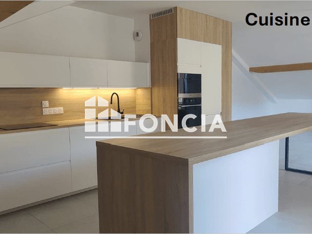 Appartement à louer, 115m², Cusy