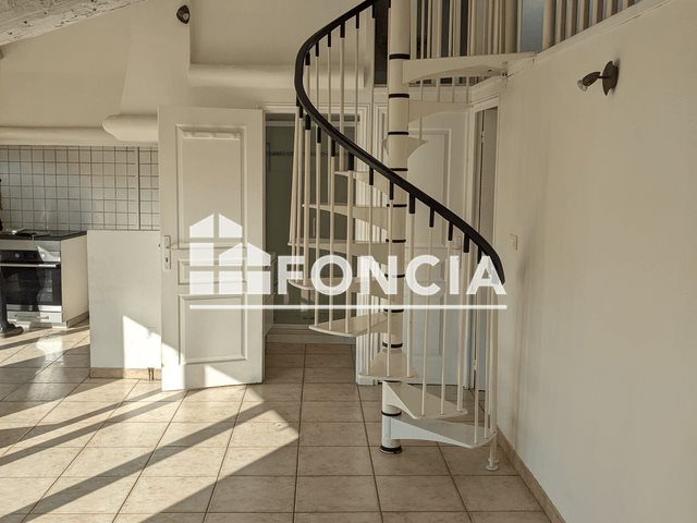 Appartement à louer, 53m², Arles