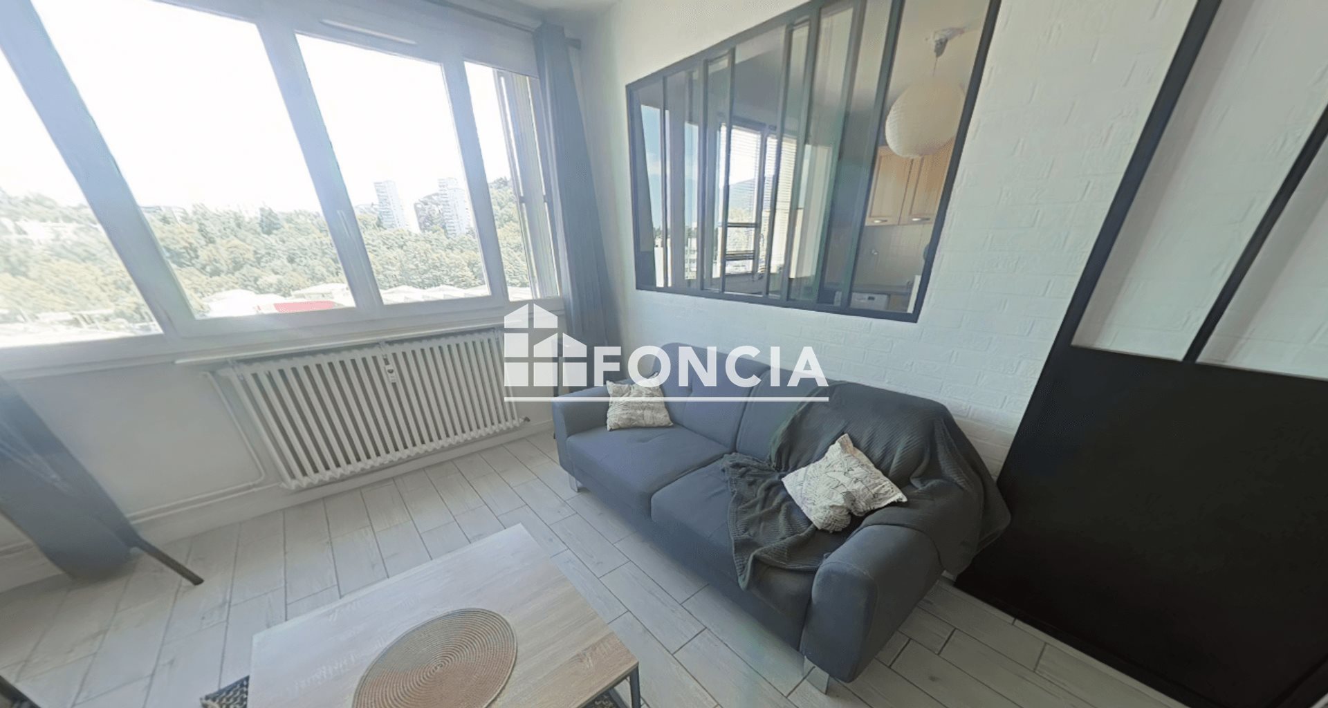 Appartement à louer, 46m², Saint-Étienne