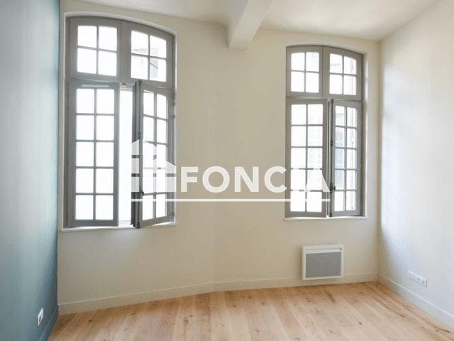 Appartement à louer, 45m², Nîmes