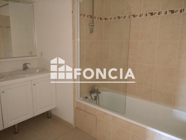 Appartement à louer, 81m², Roquebrune-sur-Argens