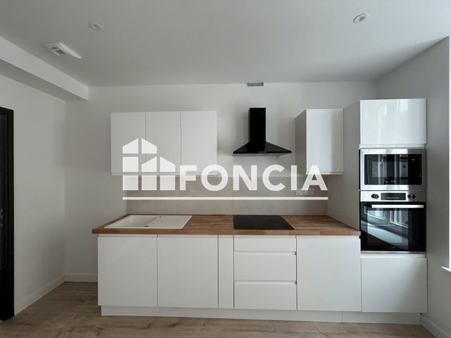 Maison à louer, 69m², Charleville-Mézières