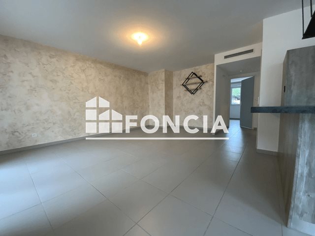 Appartement à louer, 67m², Istres