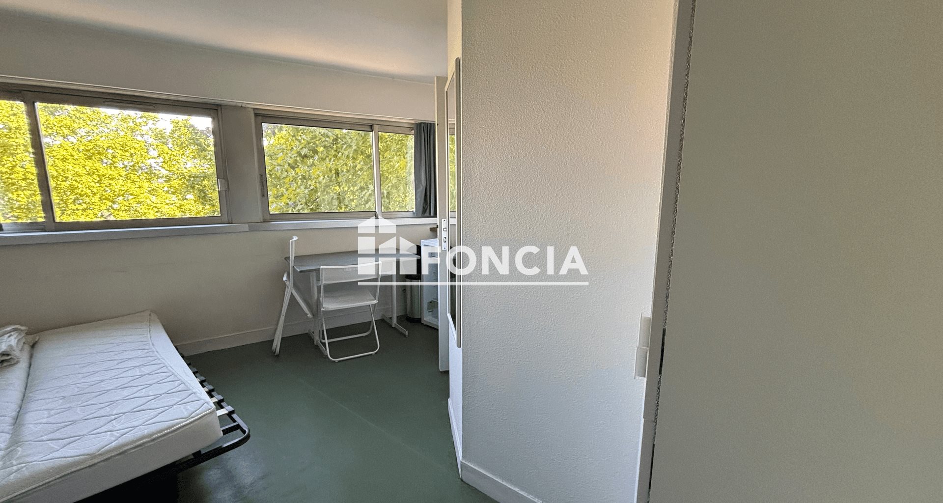 Appartement à louer, 16m², Cergy