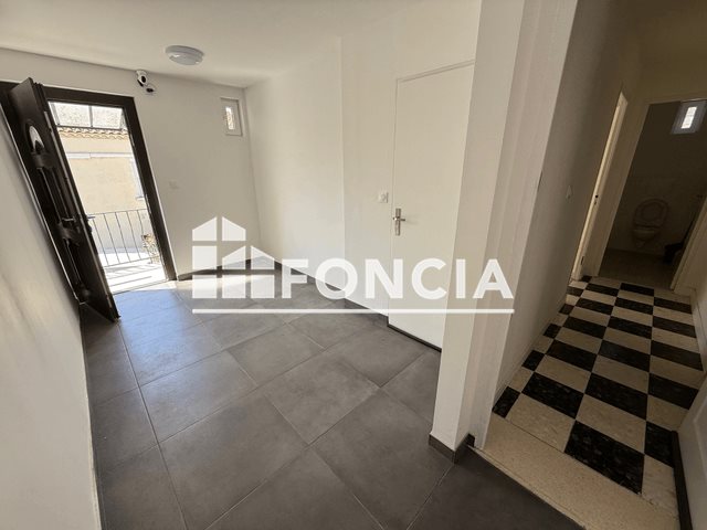 Appartement à louer, 40m², Arles