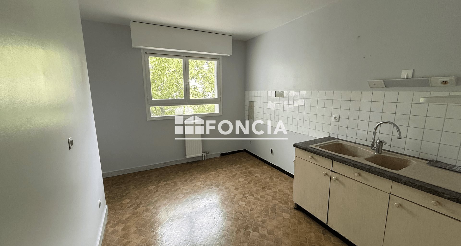 Appartement à louer, 88m², Lognes