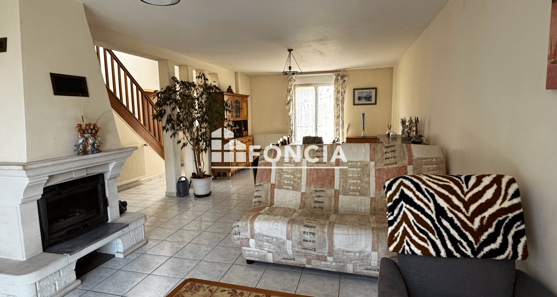 Maison à vendre, 124m², Fresnay-sur-Sarthe
