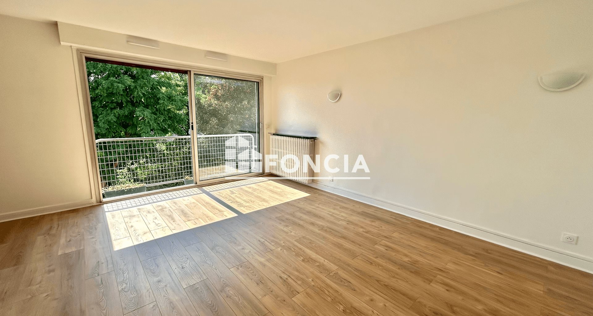 Appartement à louer, 83m², Sèvres