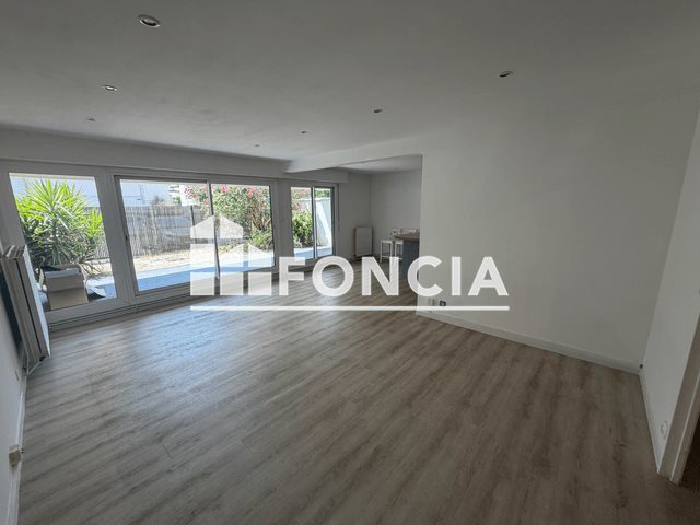 Appartement à louer, 91m², Mérignac