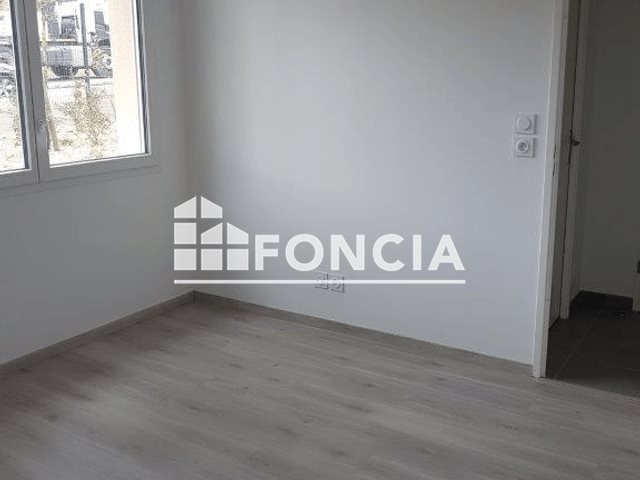 Appartement à louer, 40m², Saint-Jean