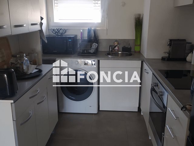 Appartement à louer, 60m², Istres