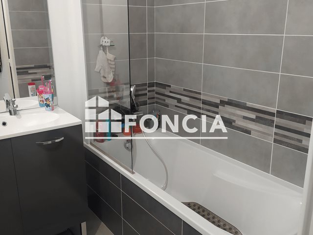 Appartement à louer, 60m², Istres