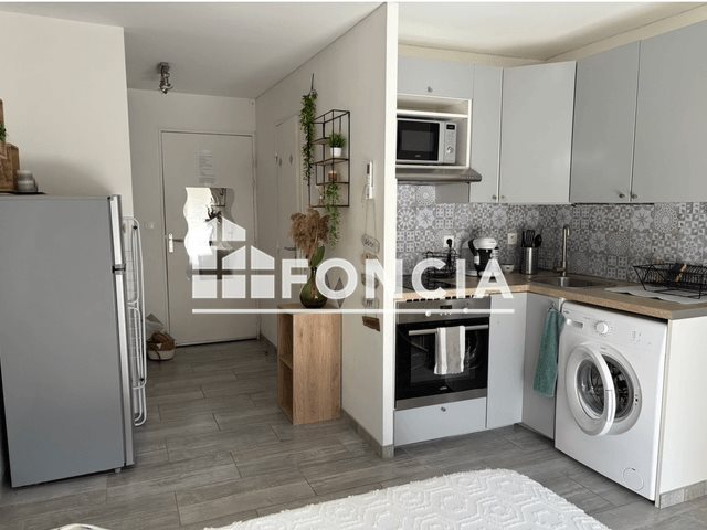 Appartement à louer, 18m², La Croix-Valmer