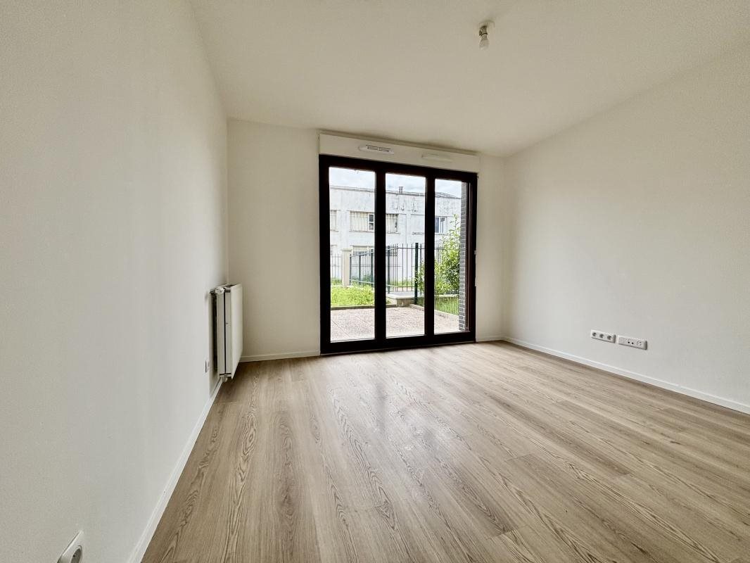 Appartement à louer, 22m², Saint-Cyr-l'Ecole