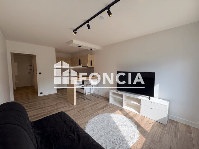 Appartement à louer, 28m², Ugine