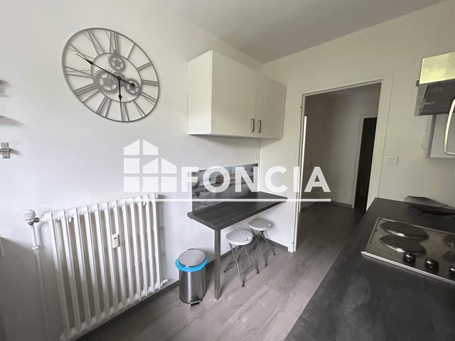 Appartement à louer, 31m², Saint-Max