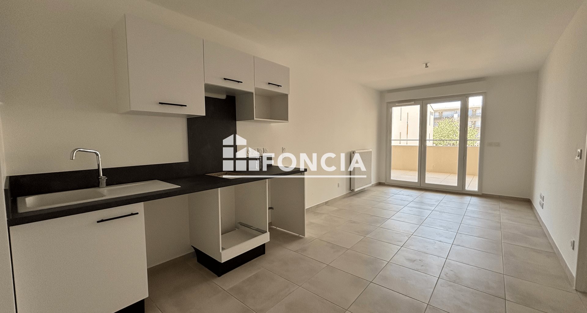 Appartement à louer, 47m², Morières-lès-Avignon