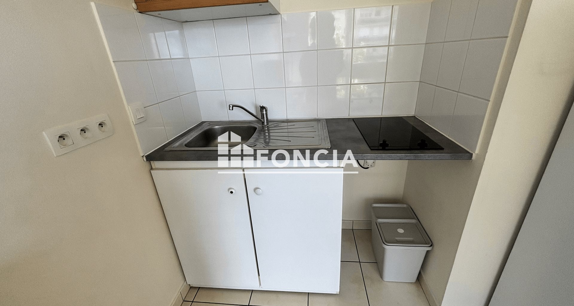 Appartement à louer, 24m², Issy-les-Moulineaux