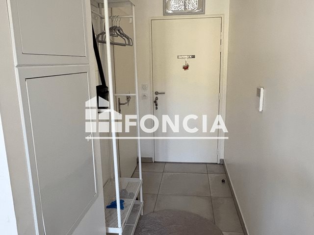 Appartement à louer, 19m², Bormes-les-Mimosas