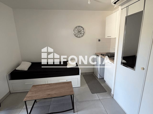 Appartement à louer, 19m², Bormes-les-Mimosas
