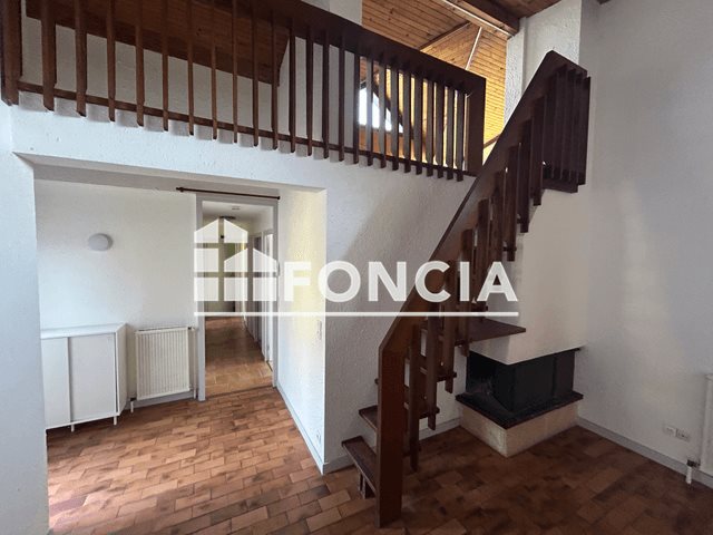 Maison à louer, 116m², Biviers