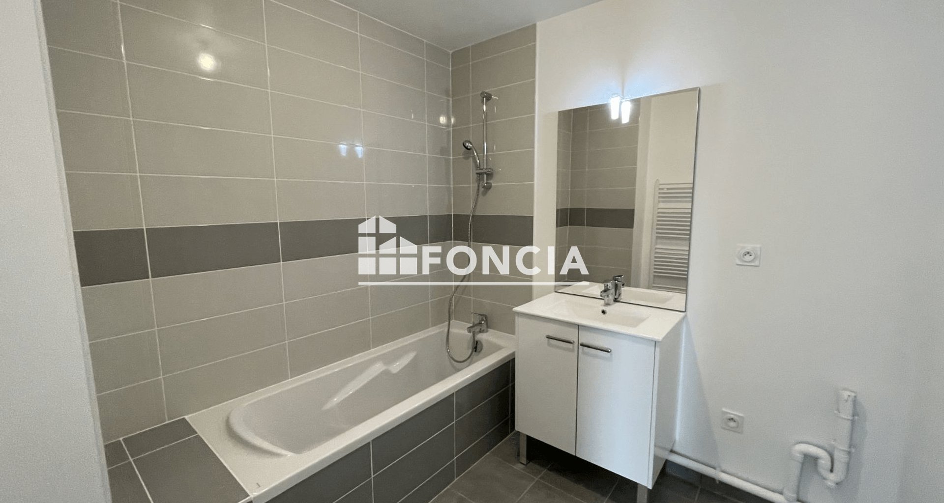 Appartement à louer, 64m², Pont-Péan