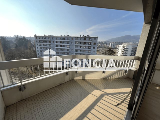 Appartement à louer, 66m², Voiron