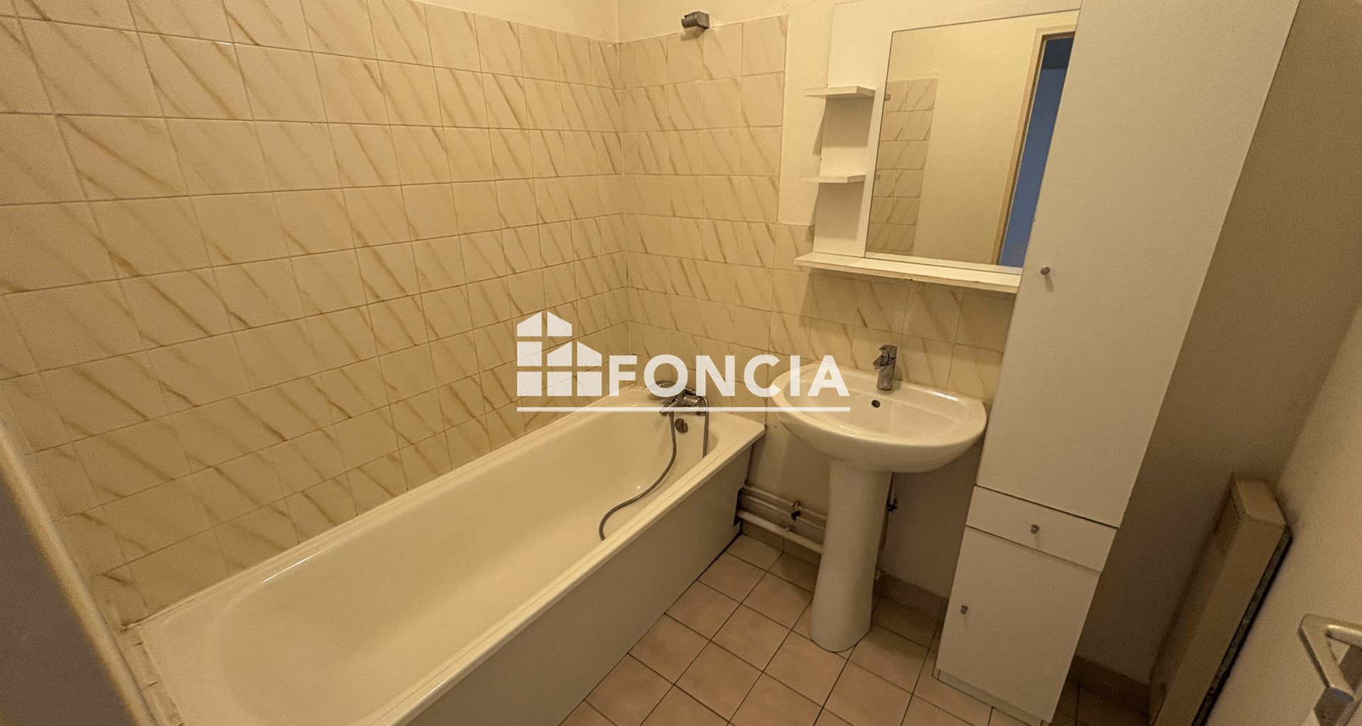 Appartement à louer, 55m², Lyon 8ème