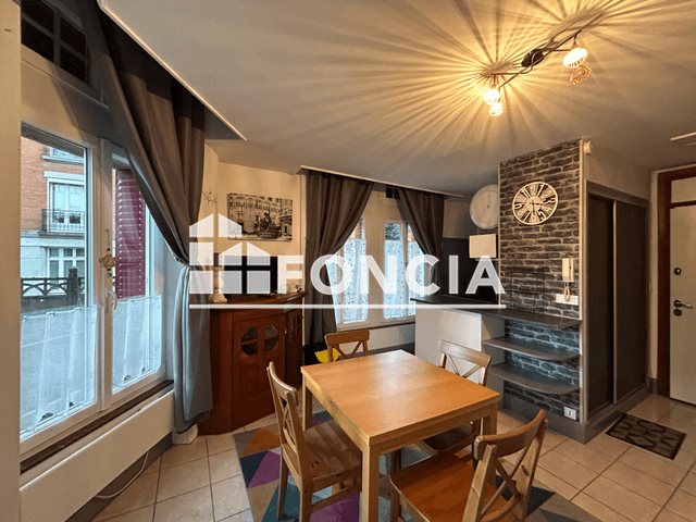 Appartement à louer, 24m², Charleville-Mézières