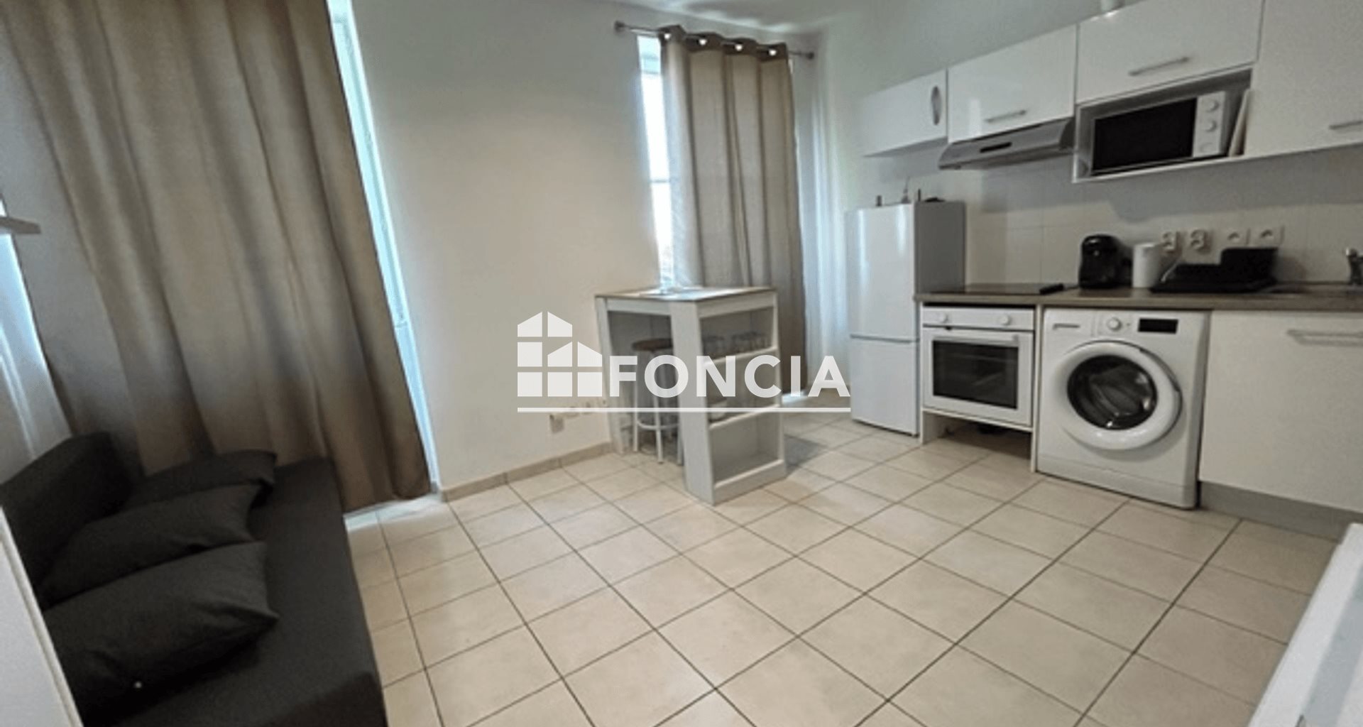 Appartement à louer, 21m², Roquemaure