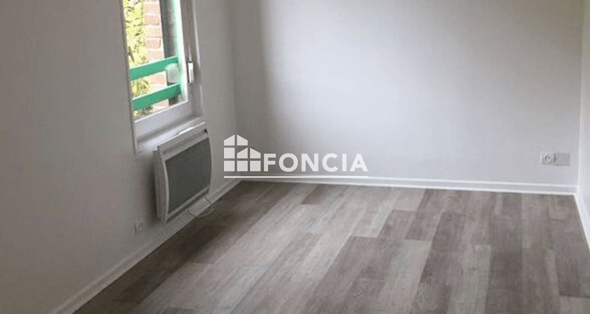 Appartement à louer, 42m², Cergy