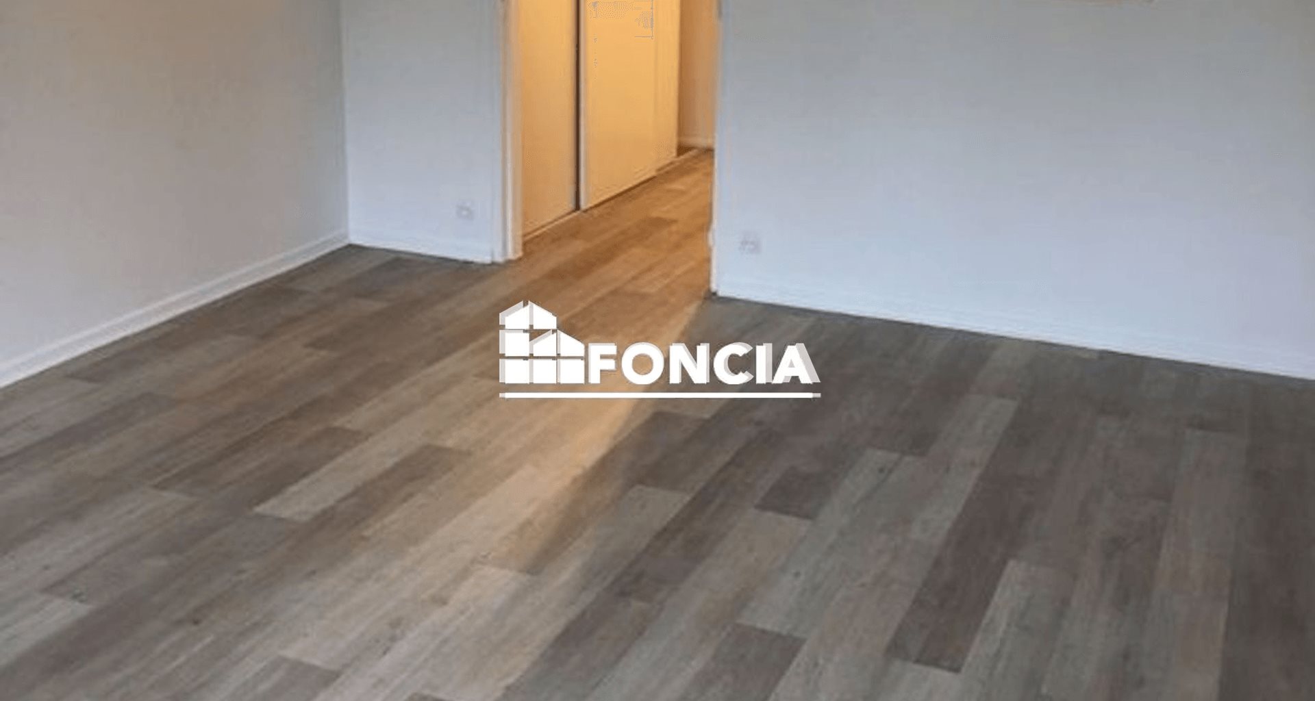 Appartement à louer, 42m², Cergy