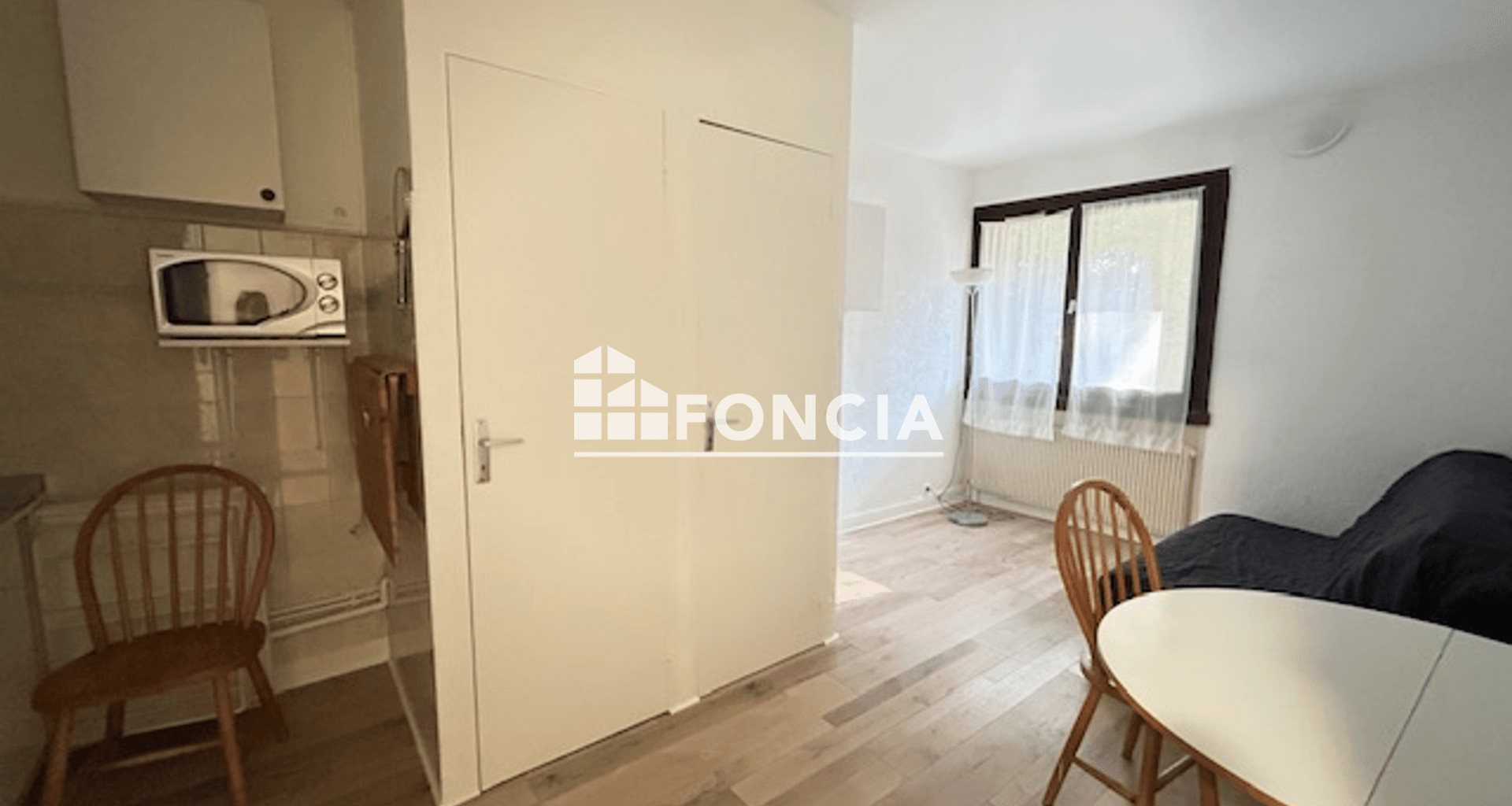 Appartement à louer, 15m², Ecully