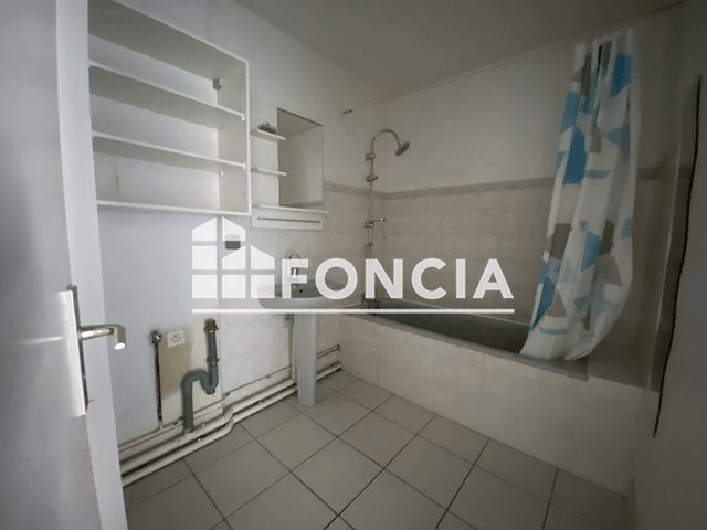 Appartement à louer, 54m², Fontaine